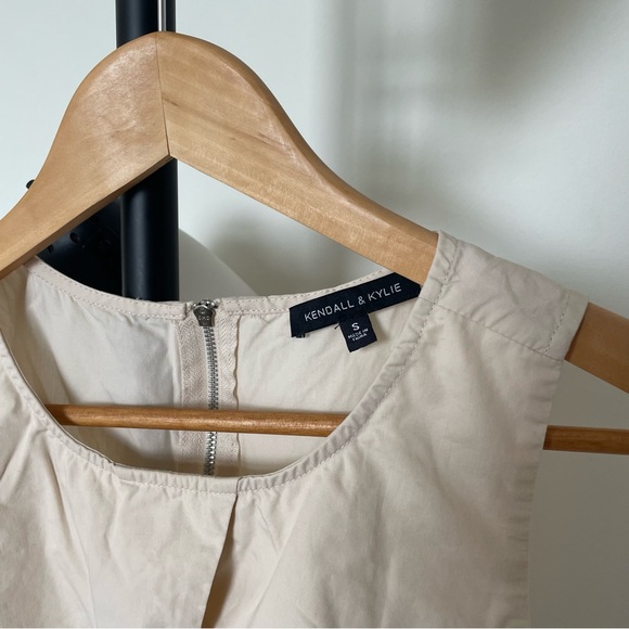 Cream top - Picture 3 of 7